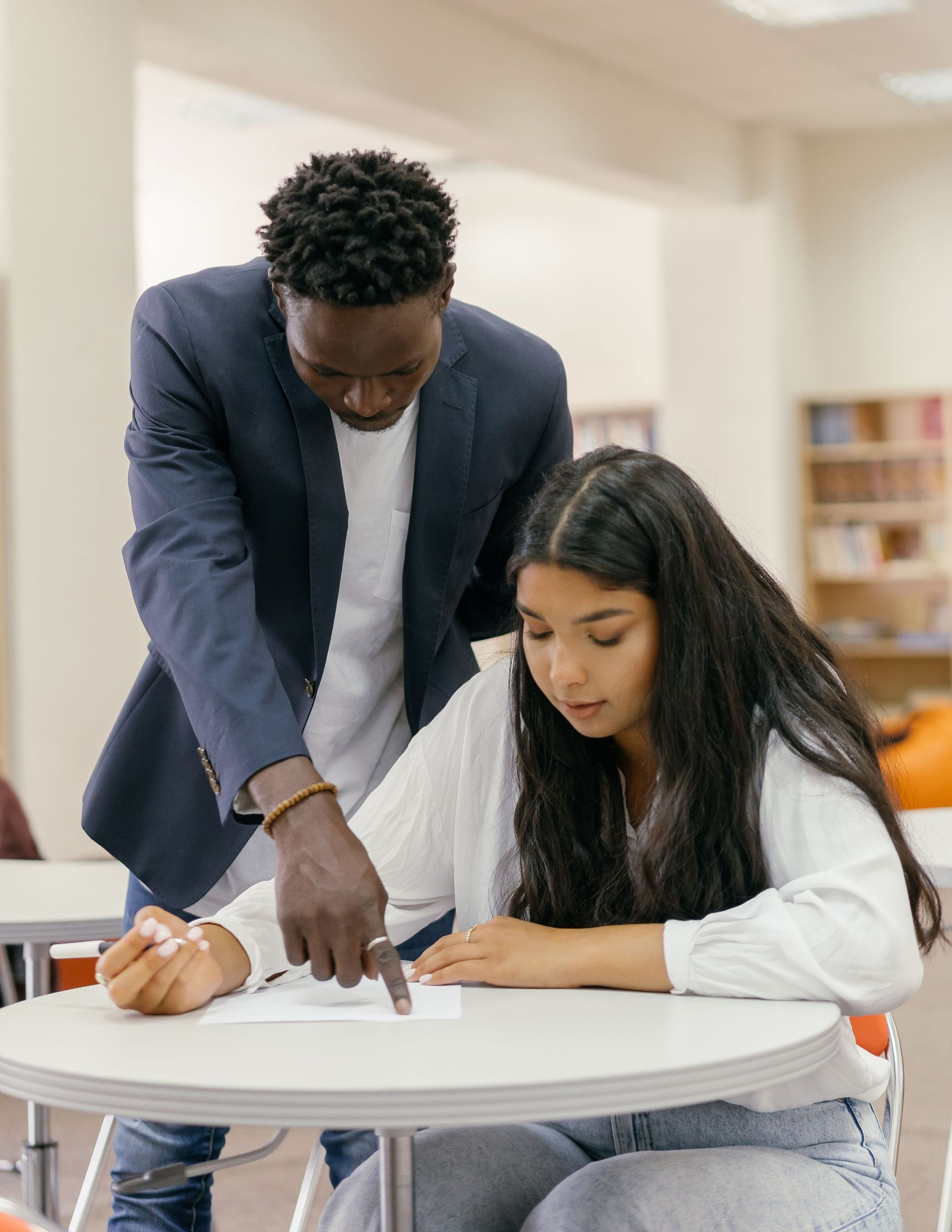 Advisor counseling a prospective international student