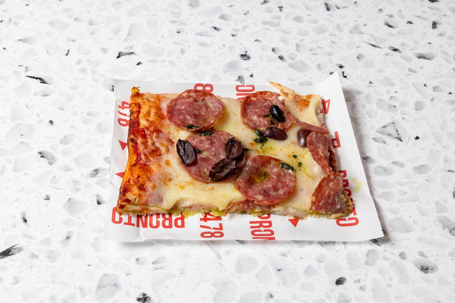 pizza at pronto