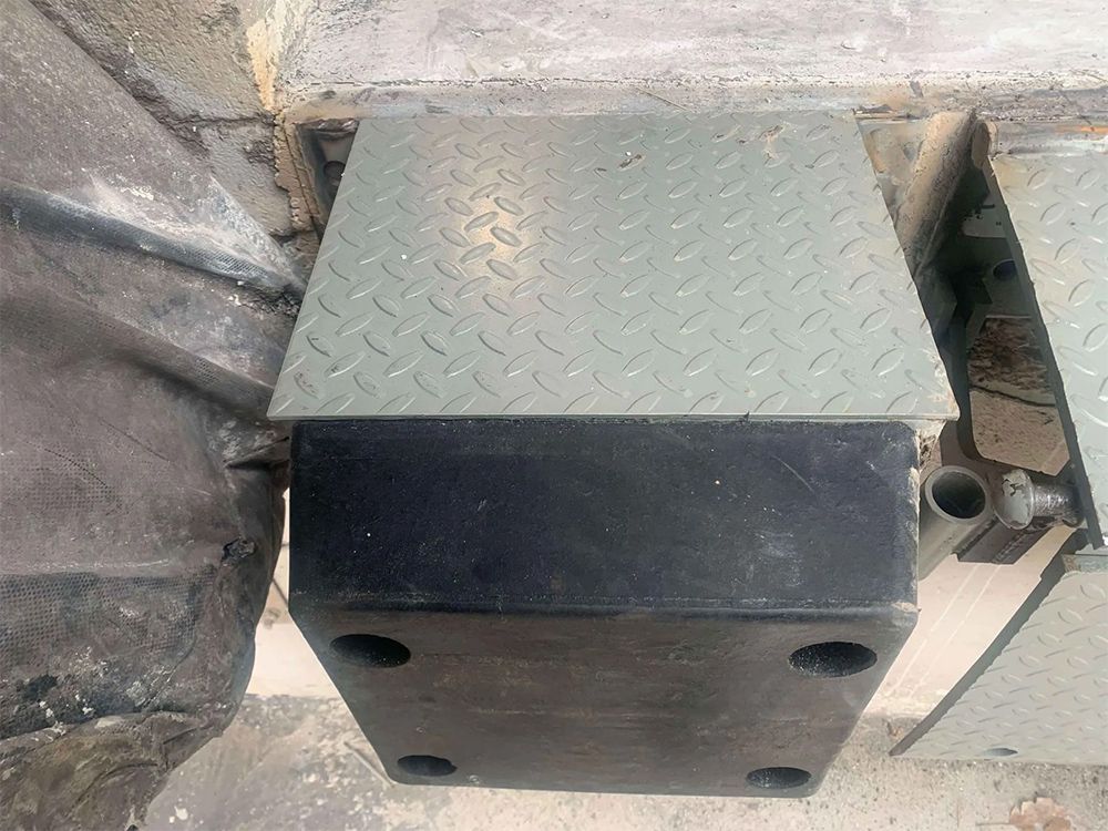 Metal Dock