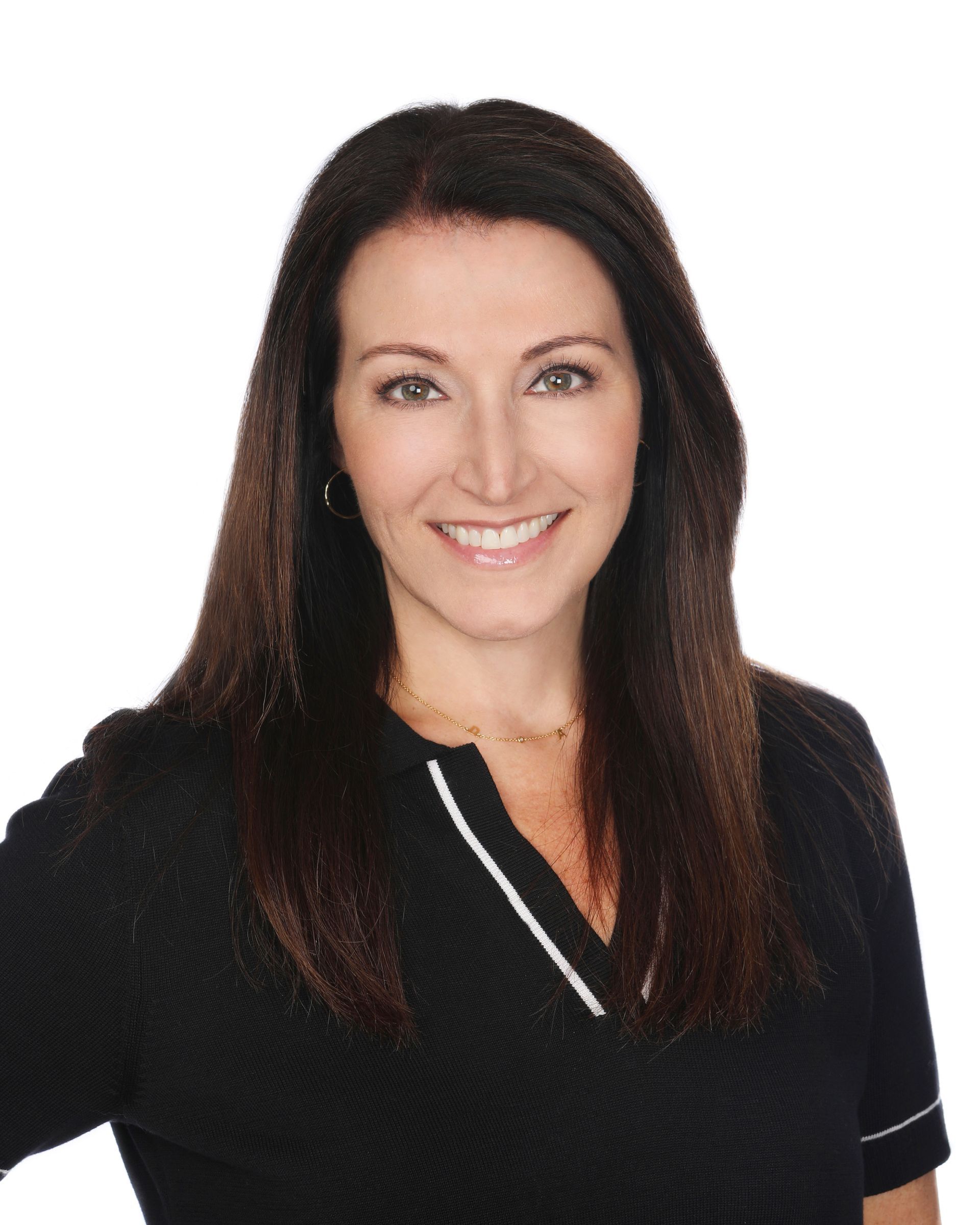 Angela Erickson Escrow Officer — Escrow Services Beach CA Angela Erickson Escrow Officer — Escrow Services Beach CA