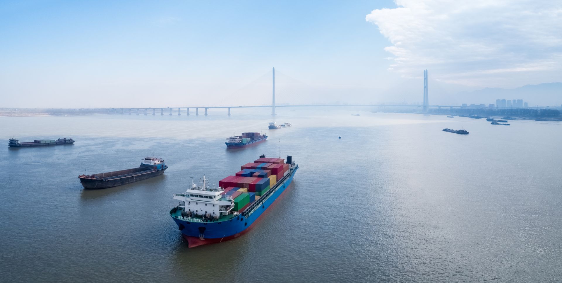 Qué es un contenedor Reefer y qué transporta