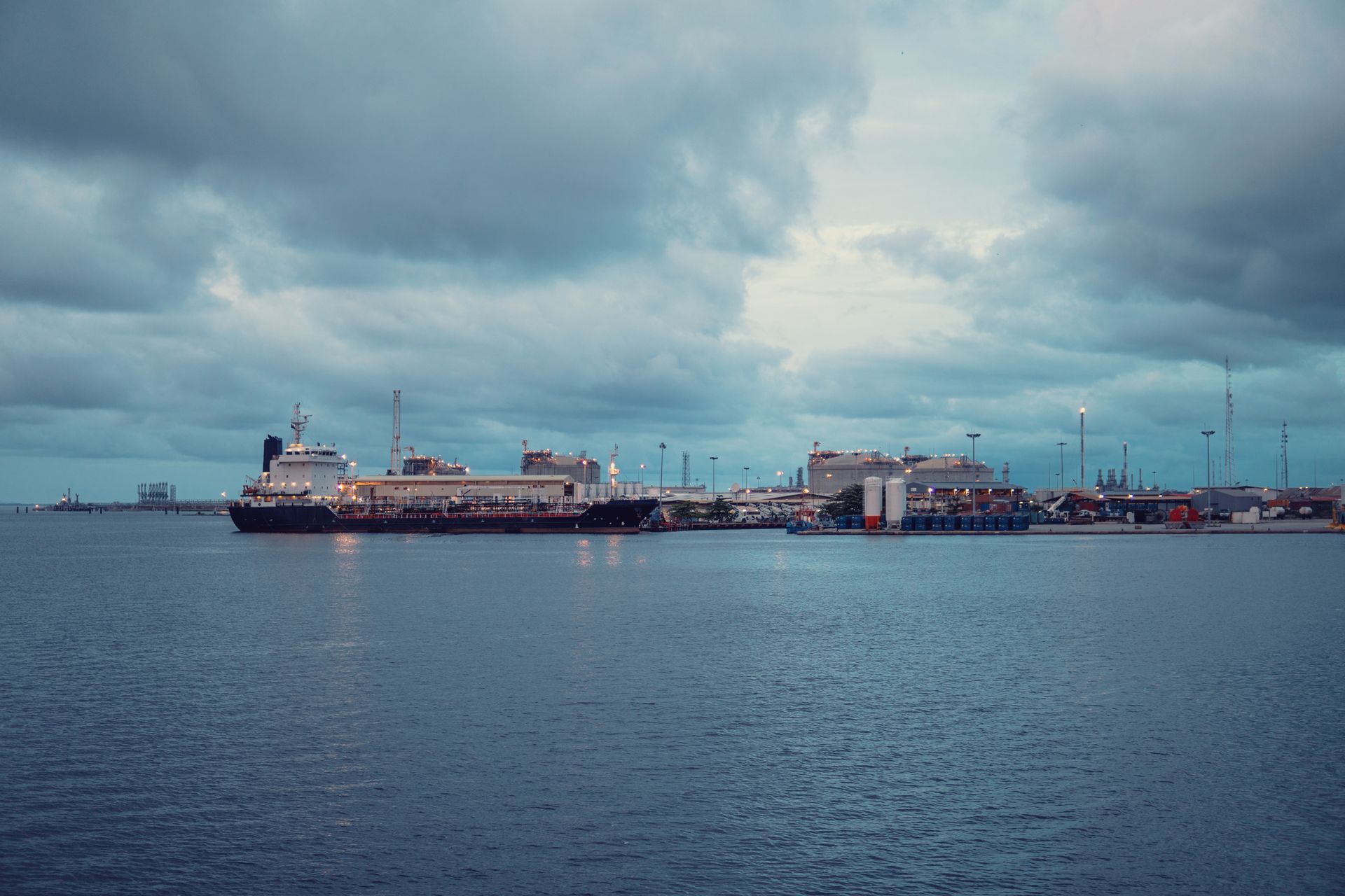 Qué es un contenedor Reefer y qué transporta