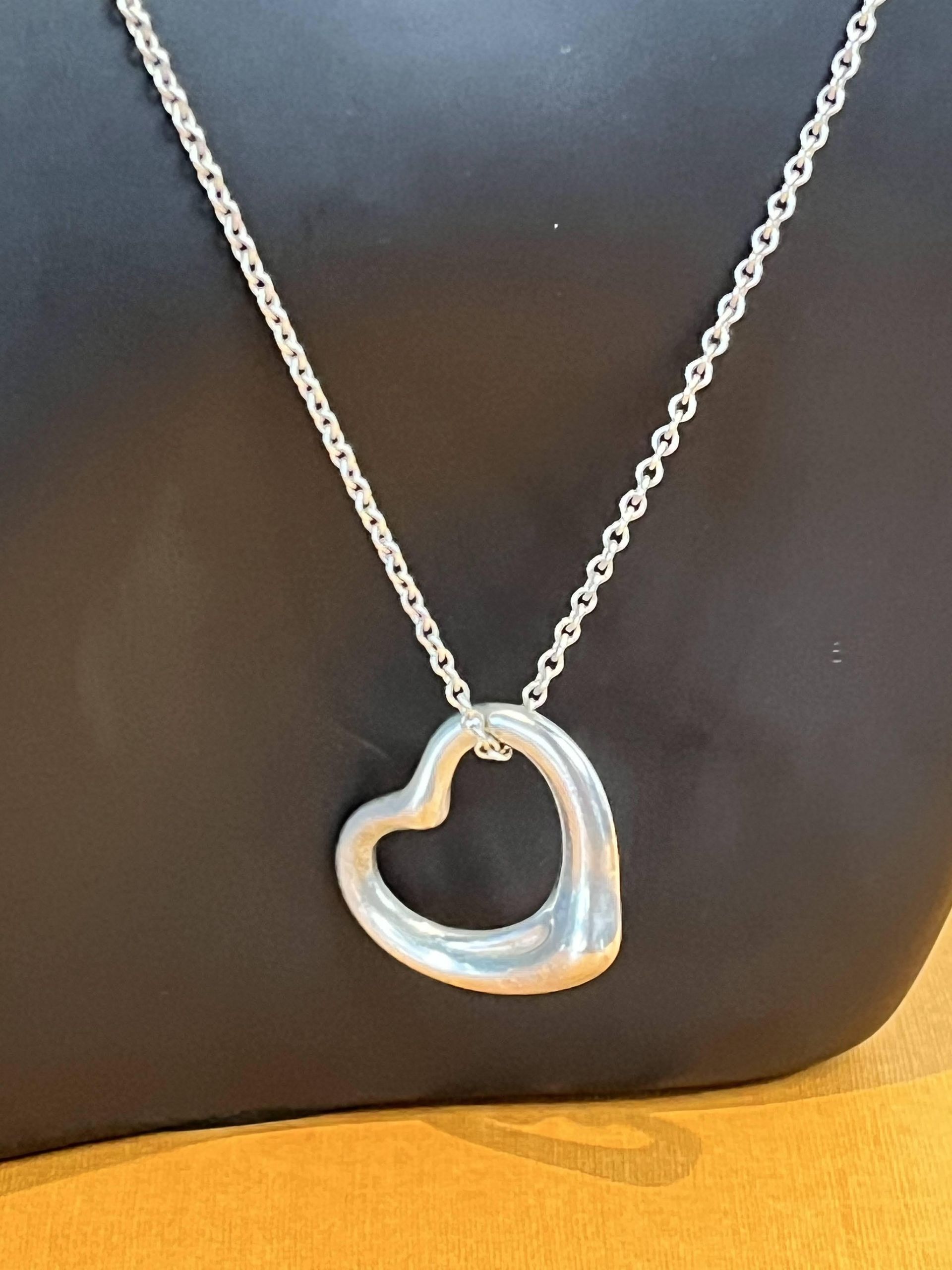 Tiffany & Co. Elsa Perreti Open Heart Sterling Silver Nekclace 16