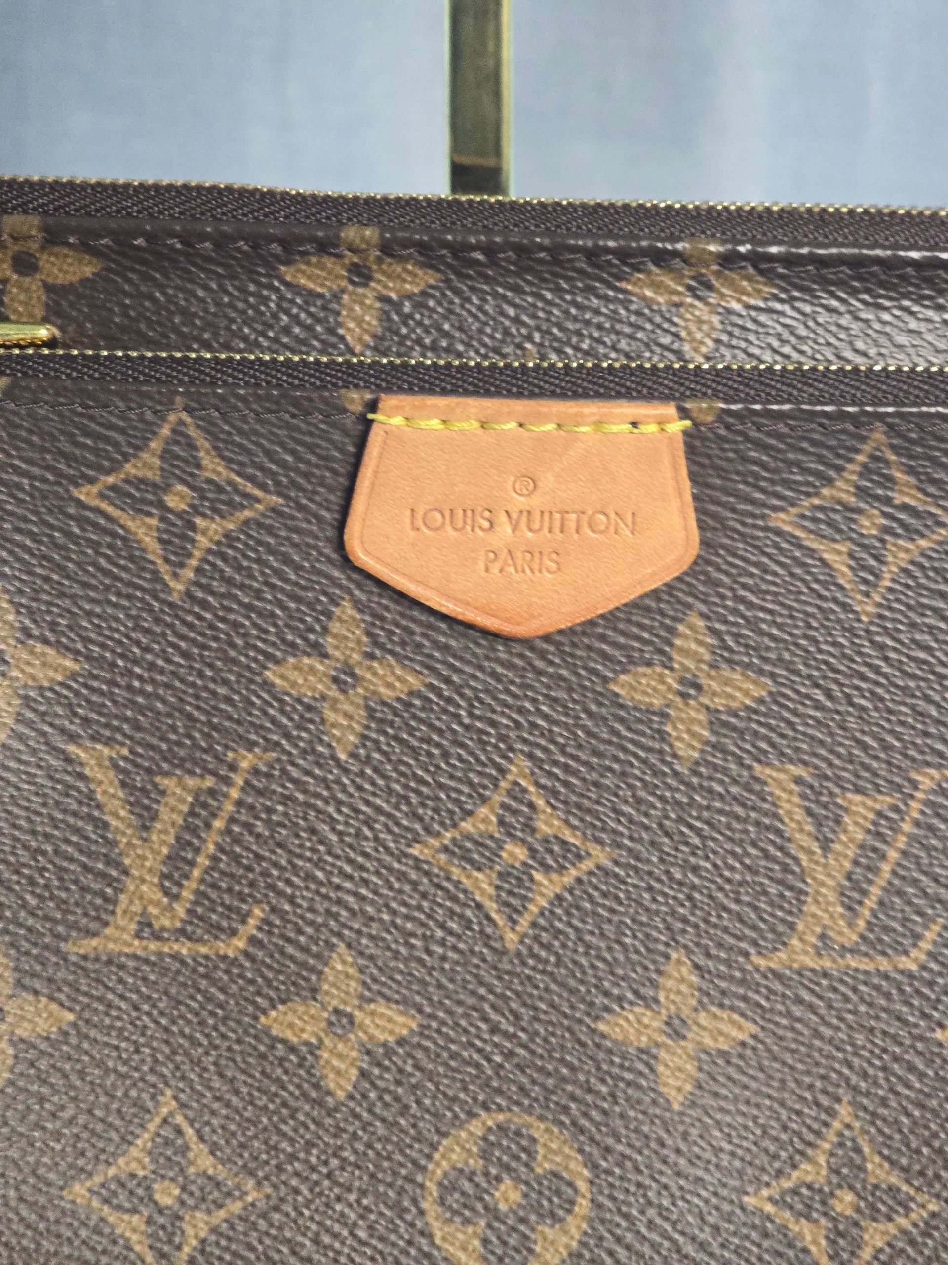 Louis Vuitton Multi Pochette Accessoires Monogram Canvas Crossbody Bag – Rose Clair