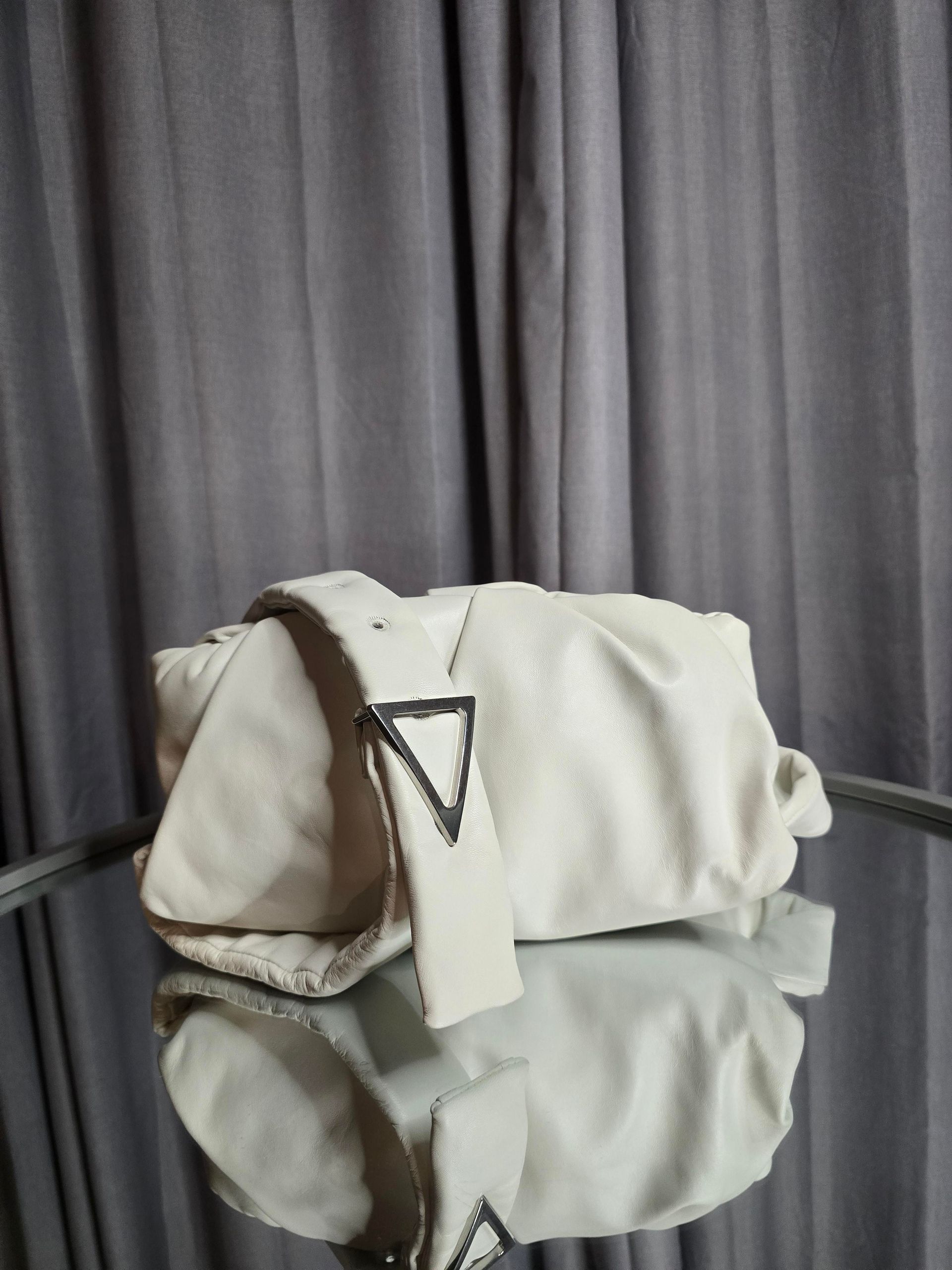 Bottega Veneta Beak Shoulder Bag in Off-White / Chalk Leather