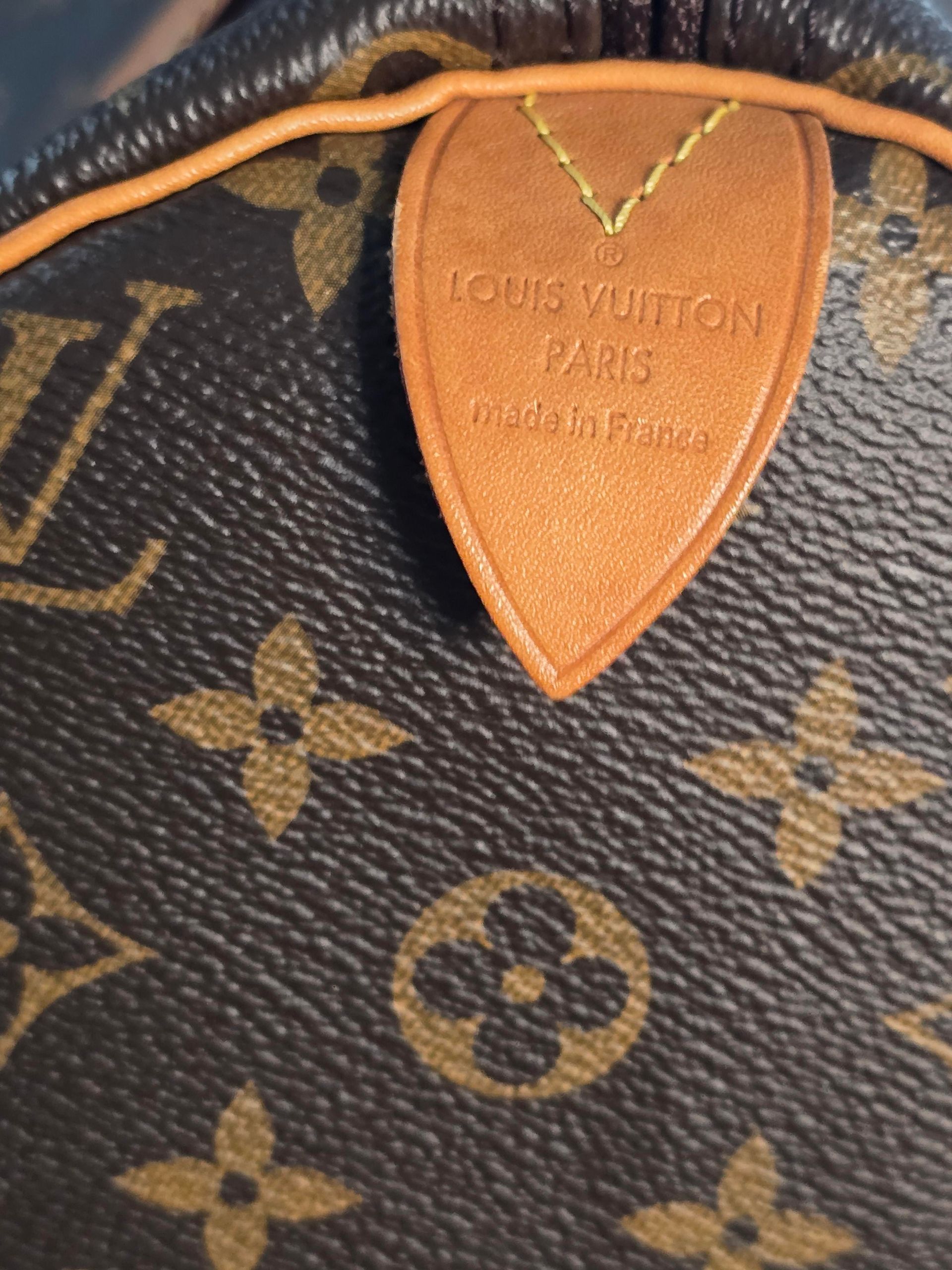 Louis Vuitton Monogram Speedy 30