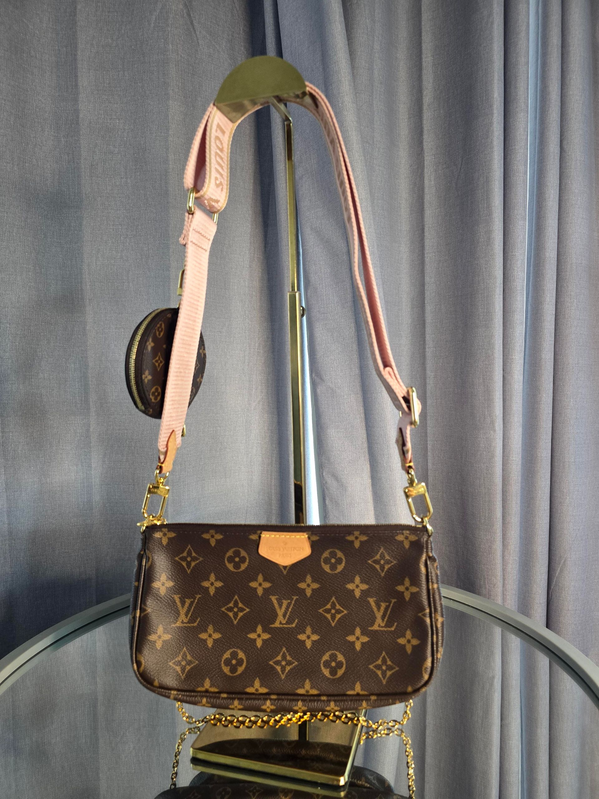 Louis Vuitton Multi Pochette Accessoires Monogram Canvas Crossbody Bag – Rose Clair