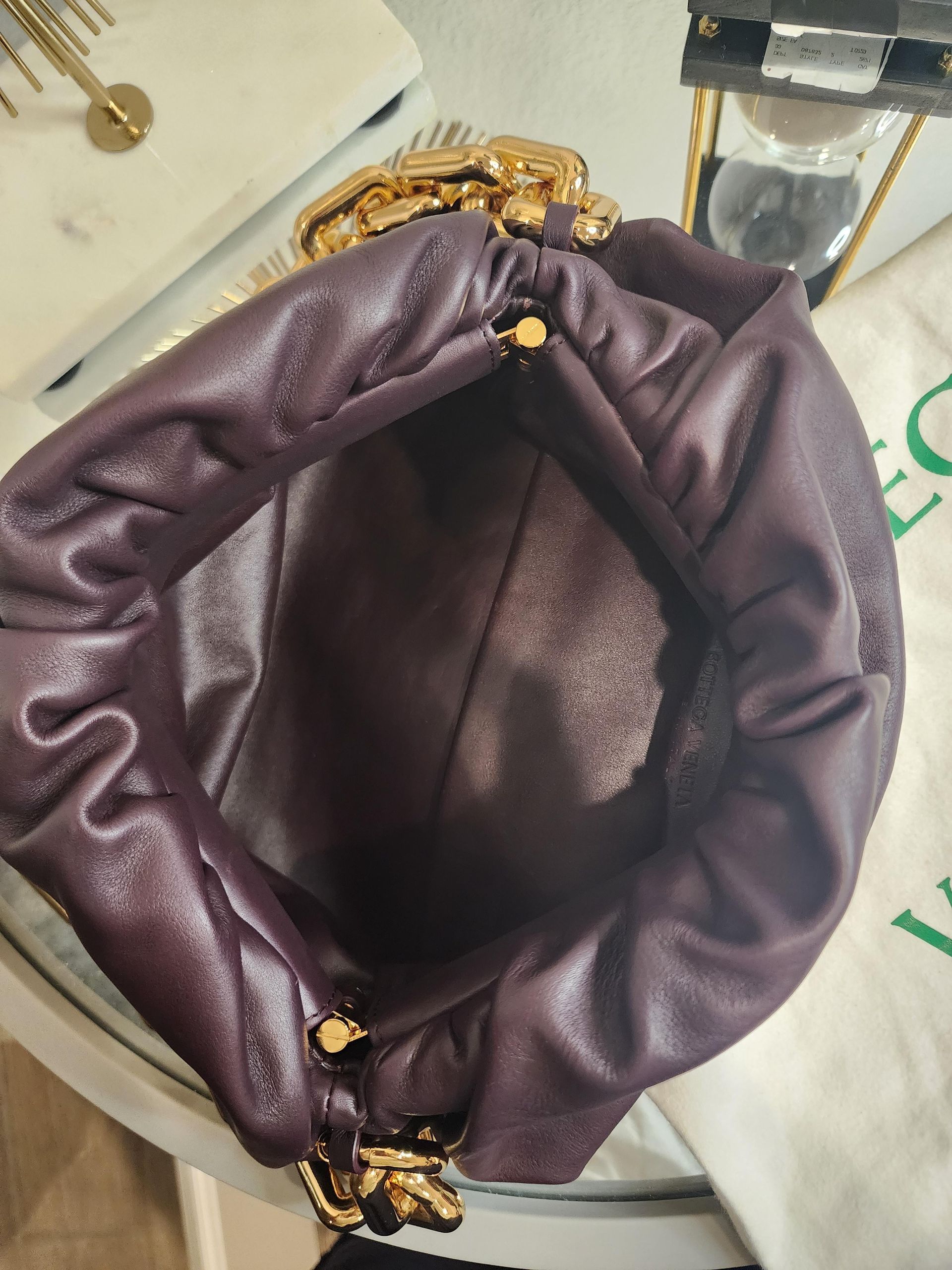 Bottega Veneta Italy Clutches & Wristlets Chain Pouch