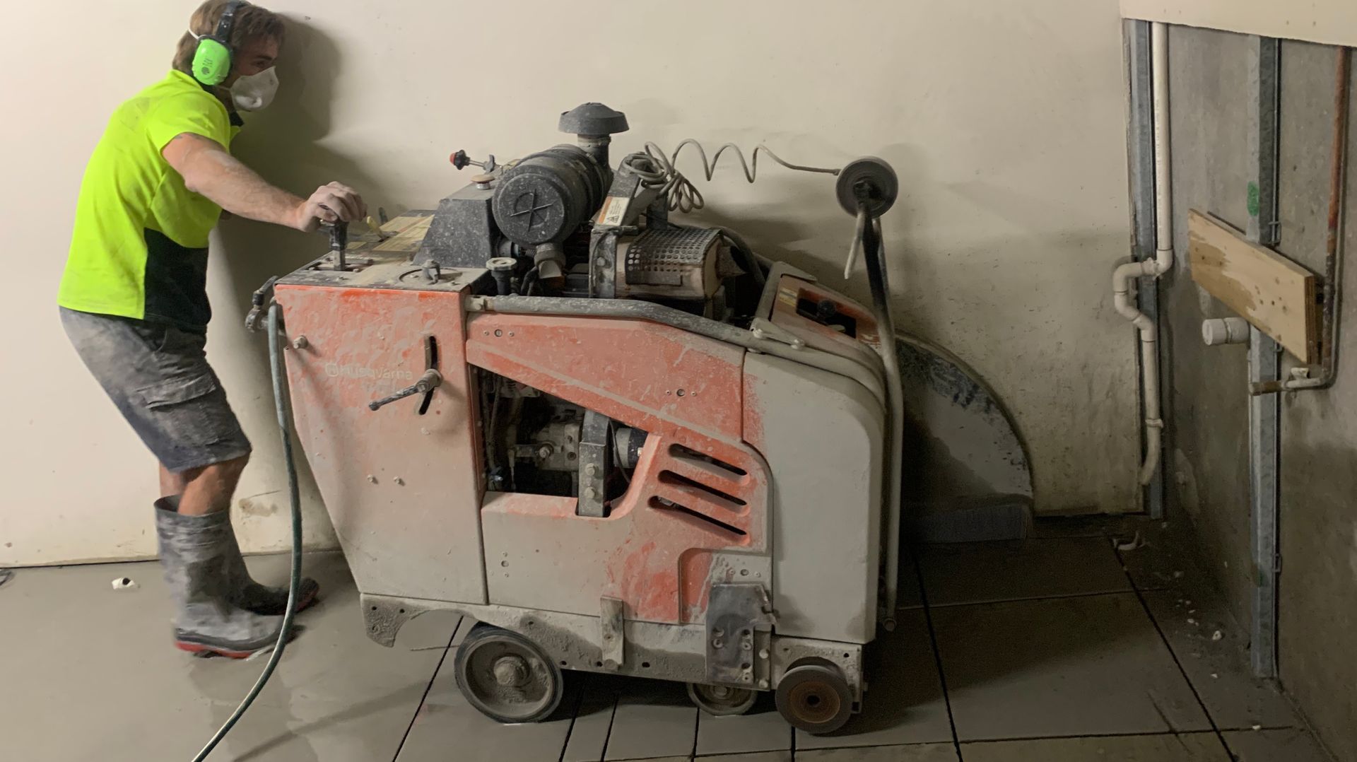 Cutting The Floor— Concrete Cutting in Bundaberg, QLD