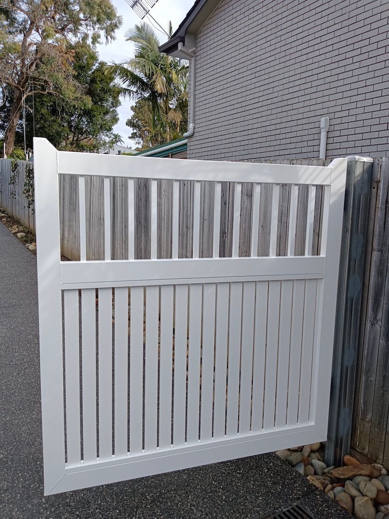 White Gate - Handrails in Shoalhaven, NSW
