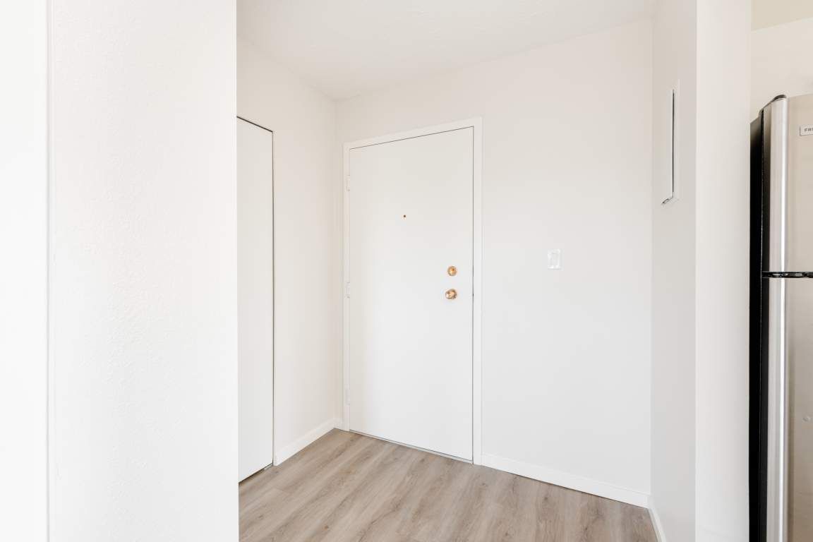 Roberts Manor Apartments Gallery