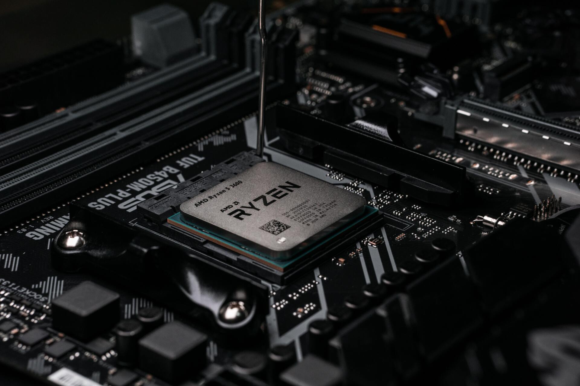 AMD Ryzen 5 CPU