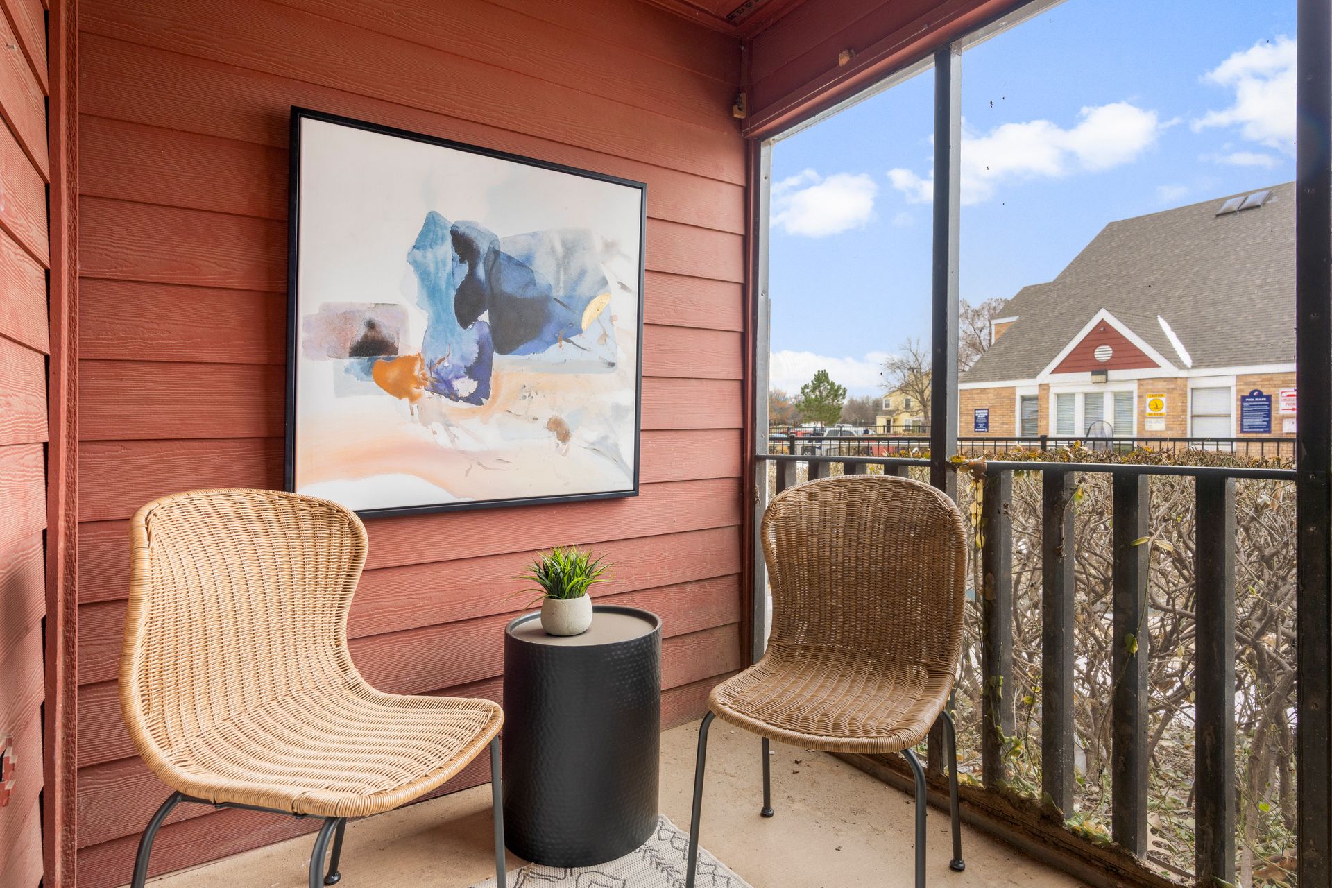 Elevated Amenities at Post Oak Apartments