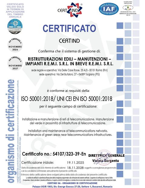 Certificato per Edil: documento bianco con dettagli blu e loghi di certificazione, in italiano.
