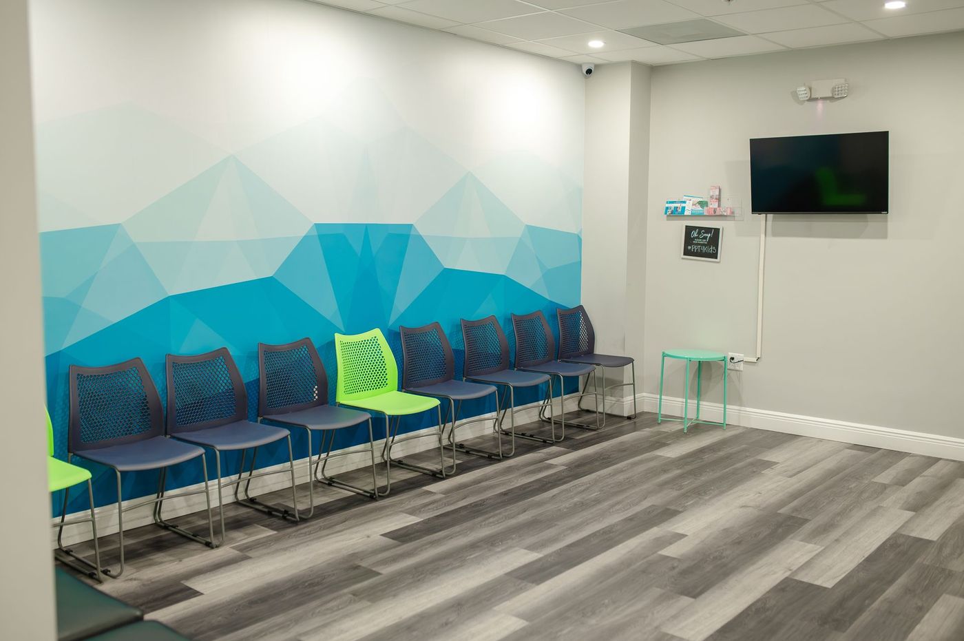 Empty waiting area at the Progressive Pediatric Therapy Boca Raton clinic