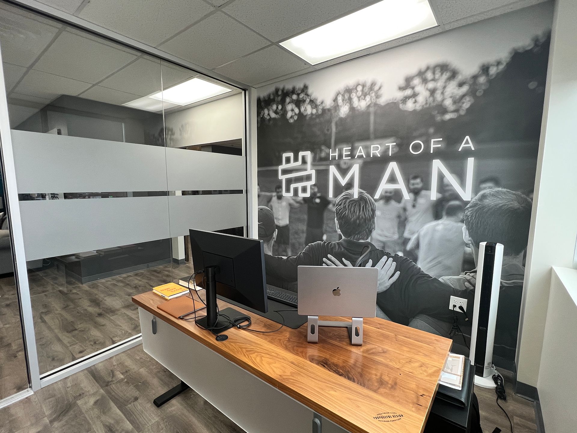 HOAM-wall-office-mural