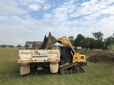 Mini Excavator Loading Truck — Statement of Attainment Mid North Coast