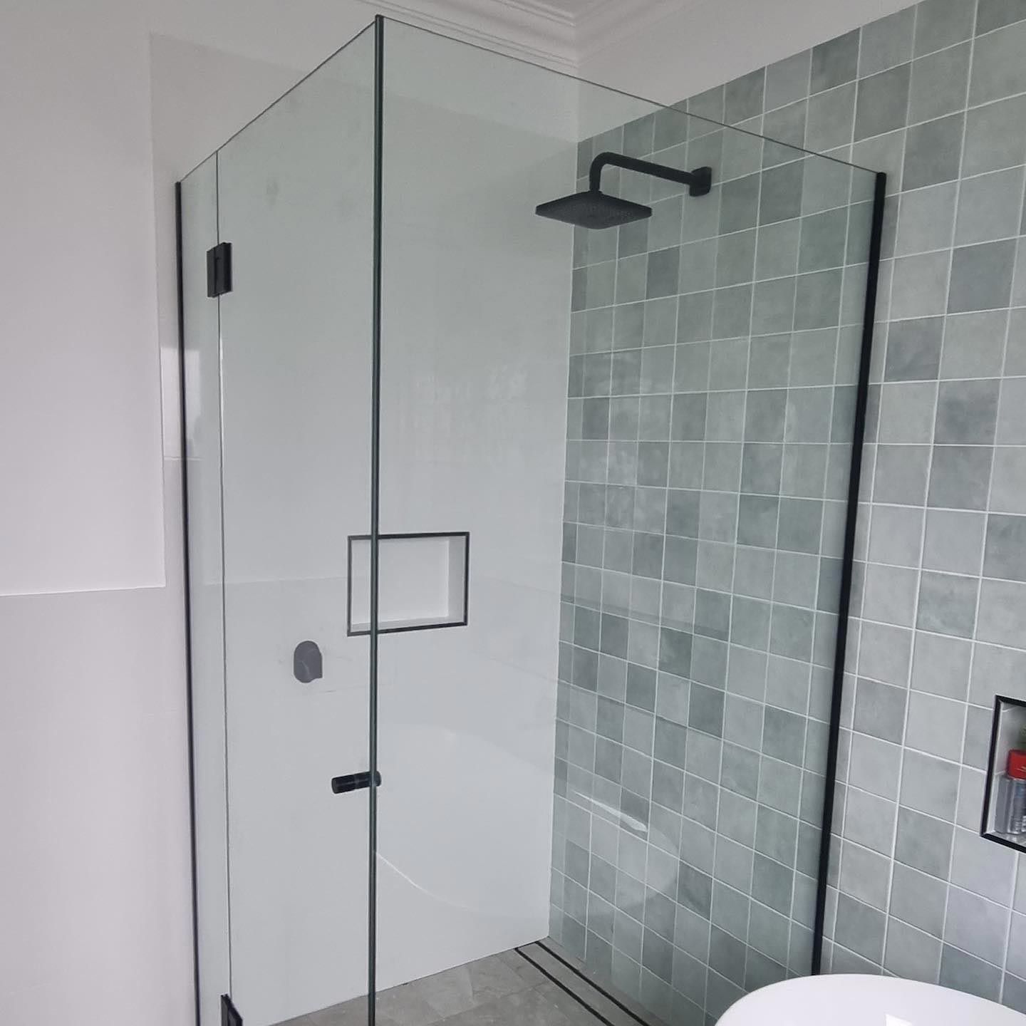 glass shower screens