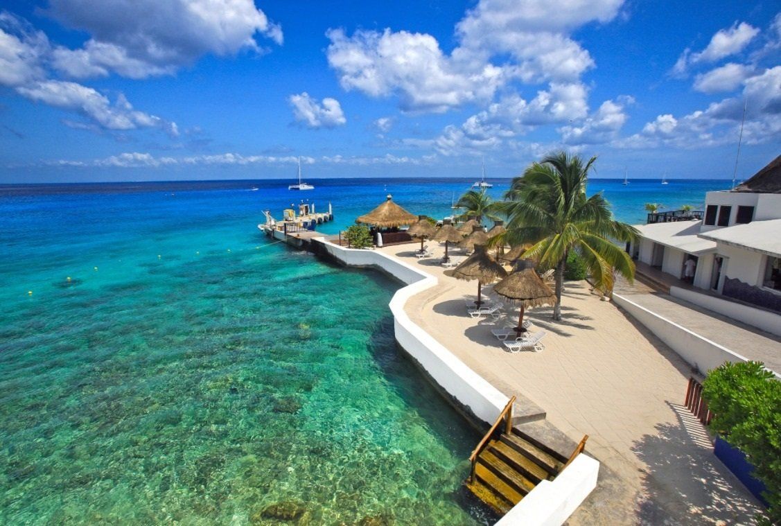 Vista da operadora de mergulho em Cozumel que atende a Toca do Mergulhador