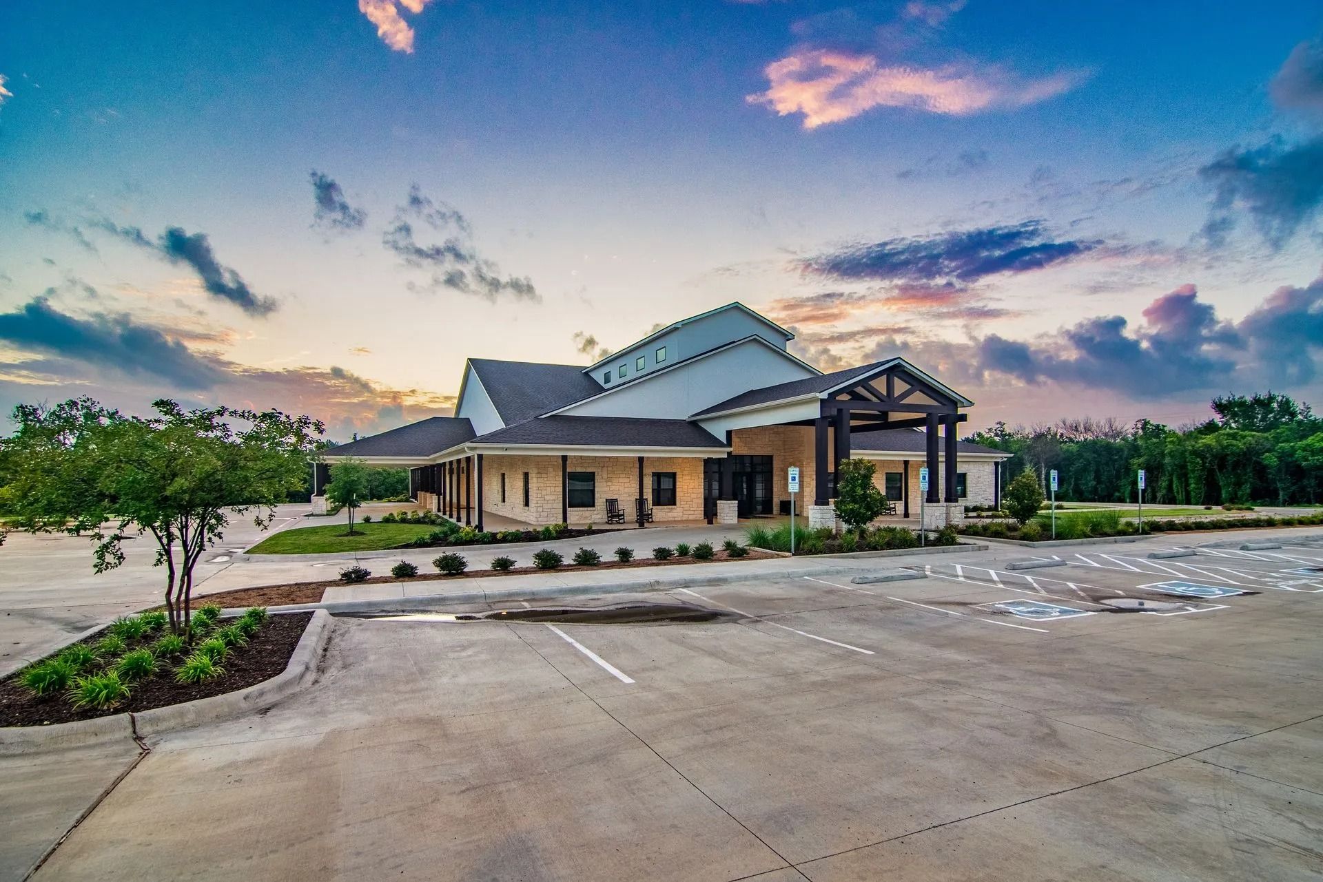 Home | Waco Memorial Funeral Home, Cemetery & Cremations | Waco, TX