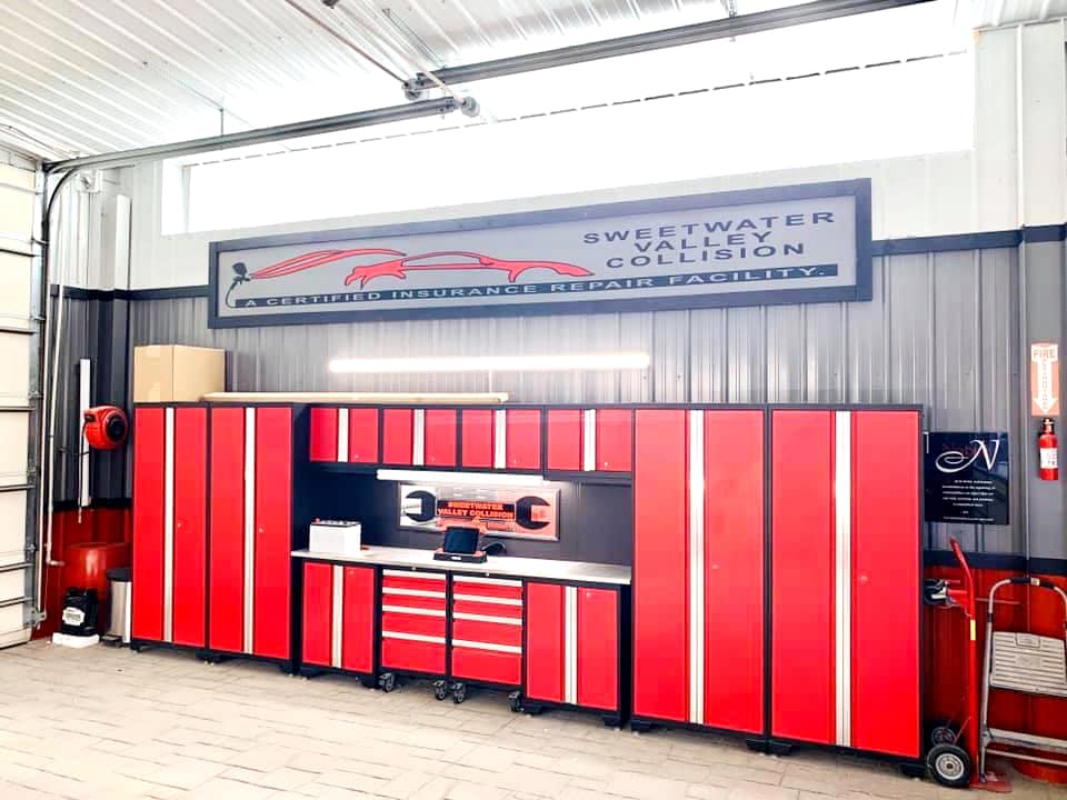 Estimating Bay — Sweetwater, TN — Sweetwater Valley Collision