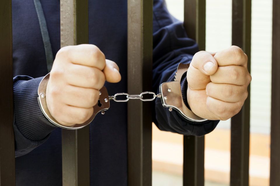 Prisoner Hands - Friendswood, TX - Budget Bail Bonds