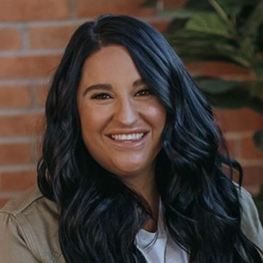 Gina Bianca, The Network Salon