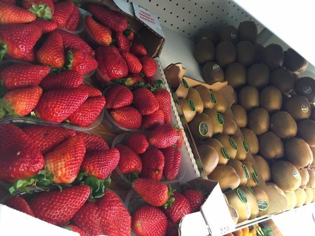 fragole e frutta fresca