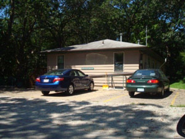 4 E. Prentiss St., Iowa City, IA 52240