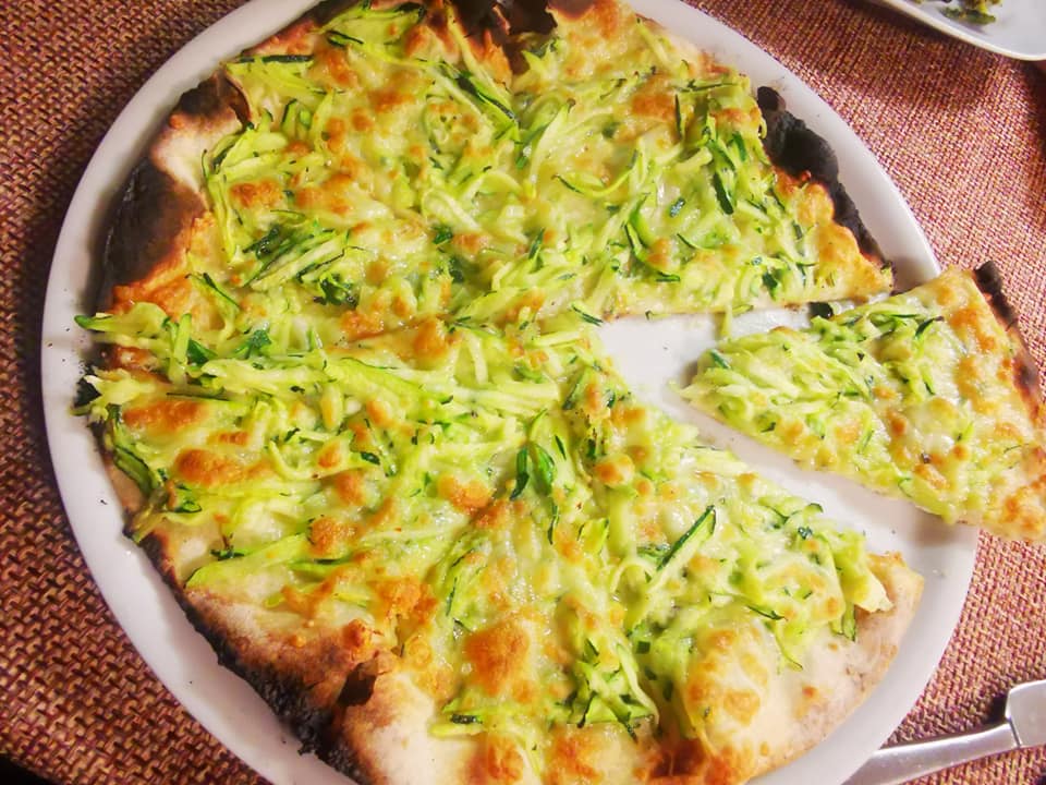 pizza con zucchine