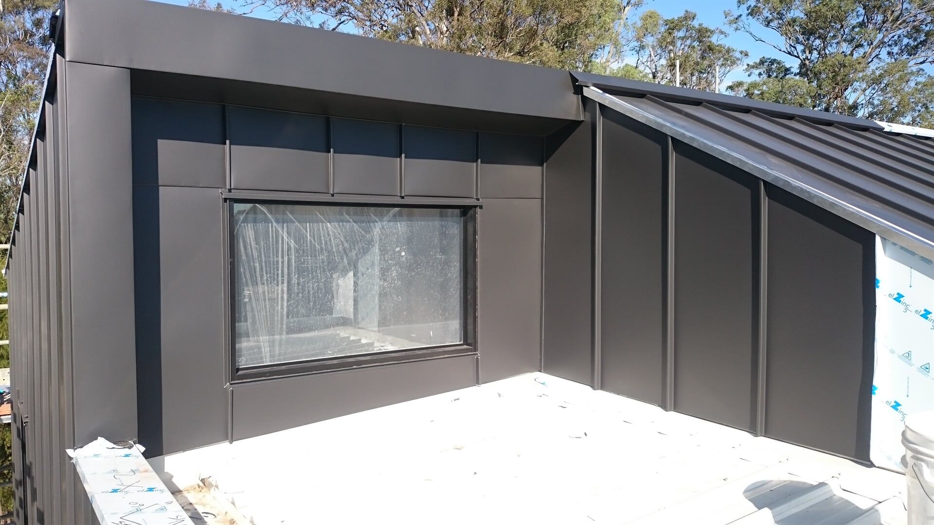 Elzinc Black in Double Standing Seam System
