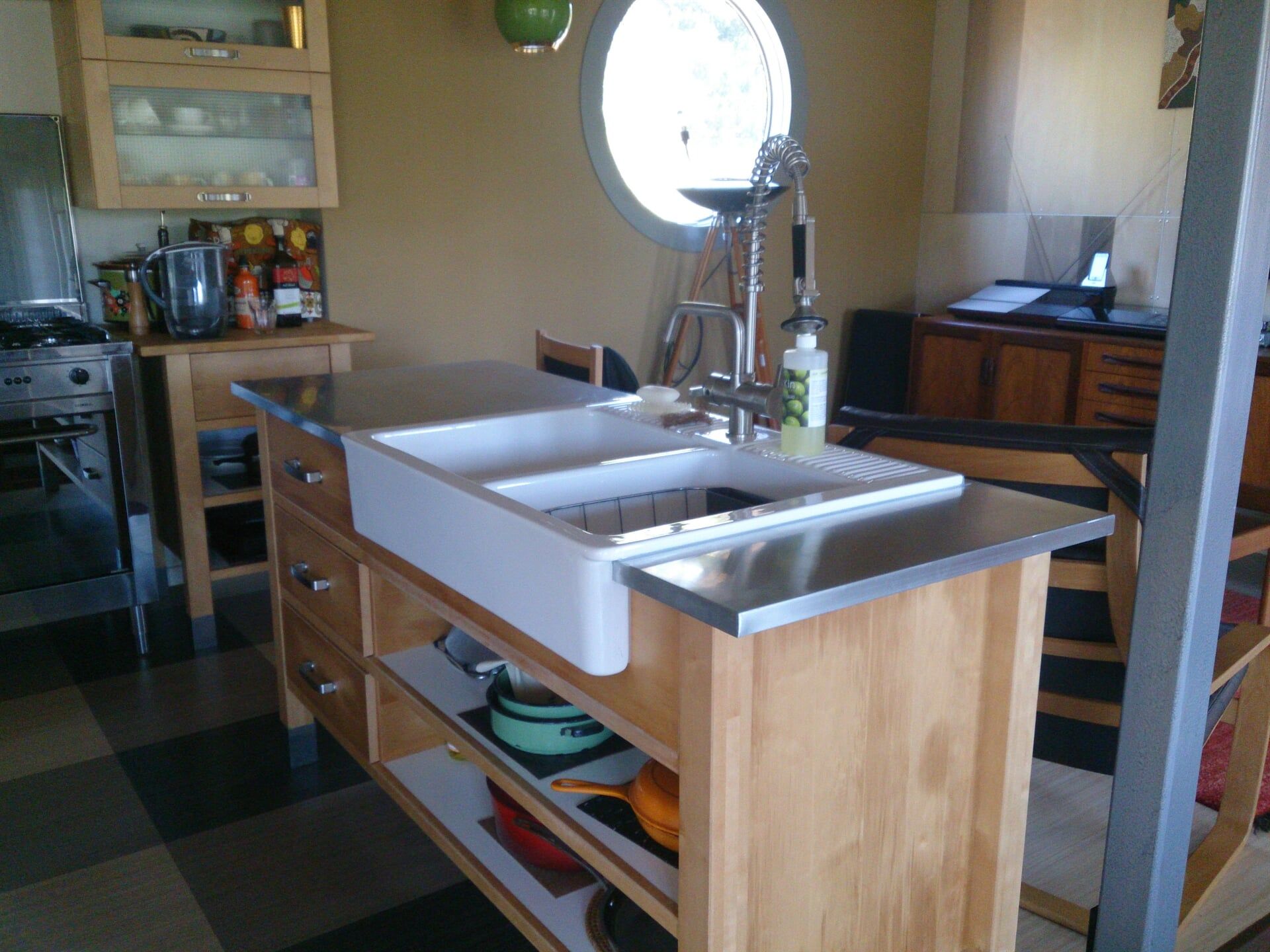 Kitchen, Benchtops & Rangehoods 18 - Metal Craft in Noosaville, QLD