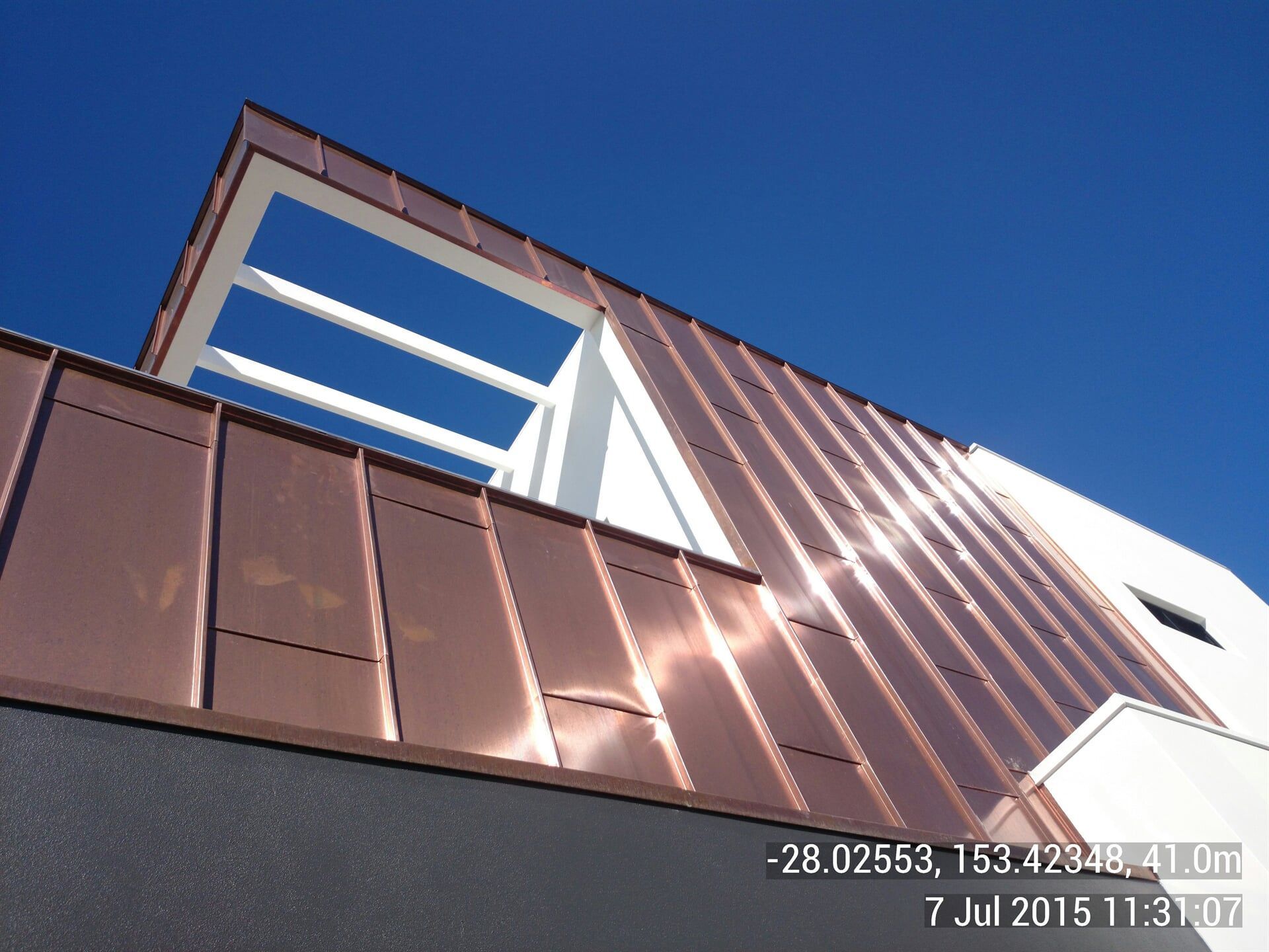 Angle Standing Seam with Cross Seams