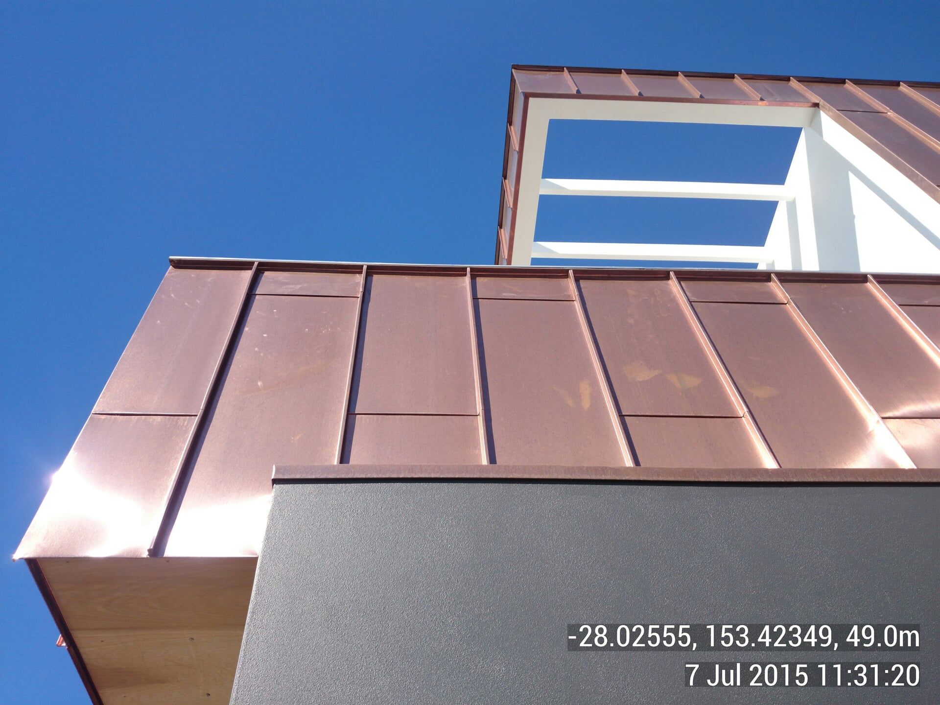 Angle Standing Seam with Cross Seams