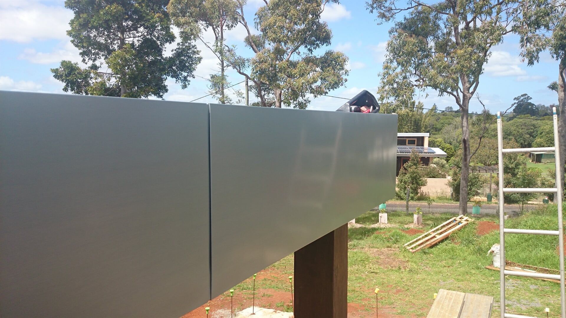 Fascia in Flat Custom System