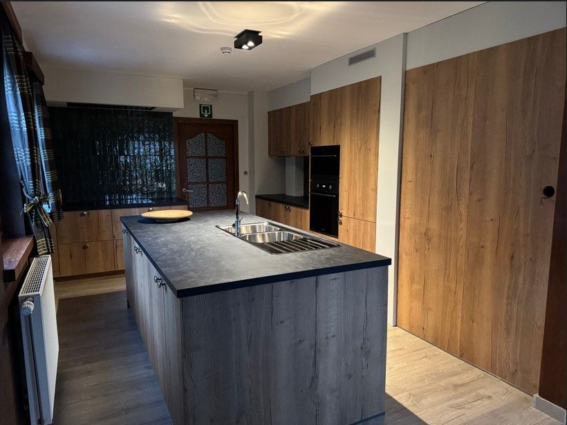 ingerichte keuken van de vakantiewoning