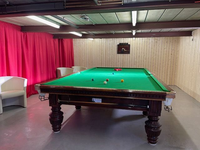 biljart snooker in de ontspanningsruimte