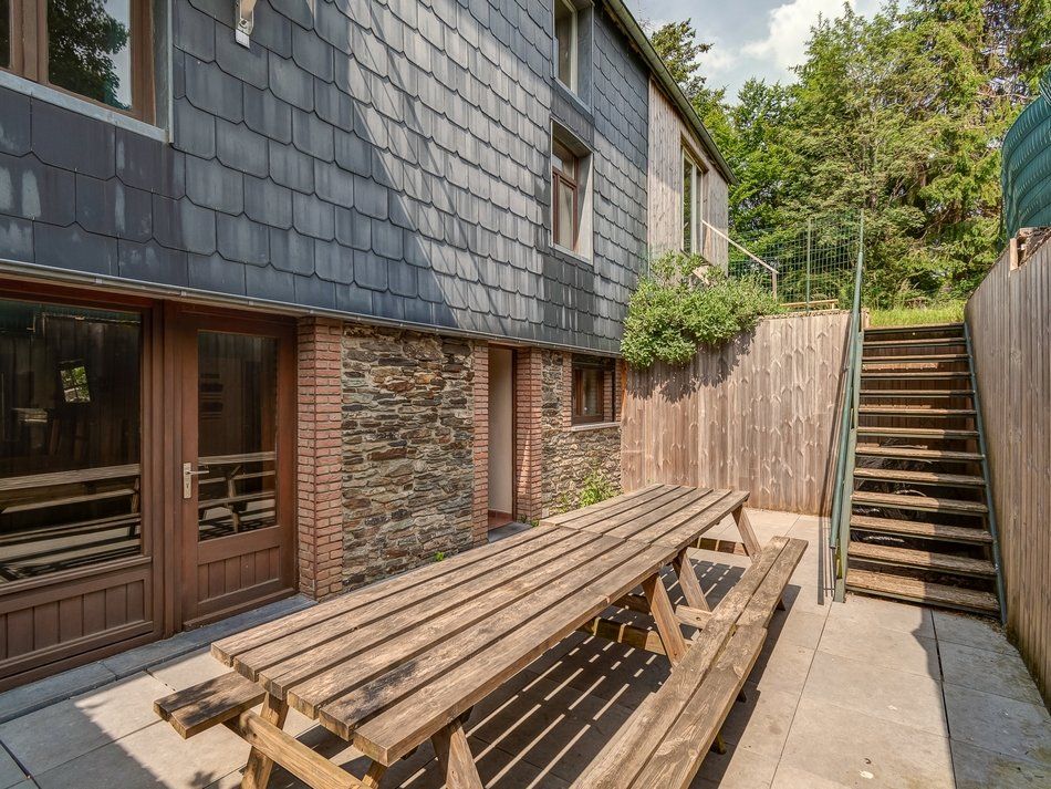 terras achter het huis