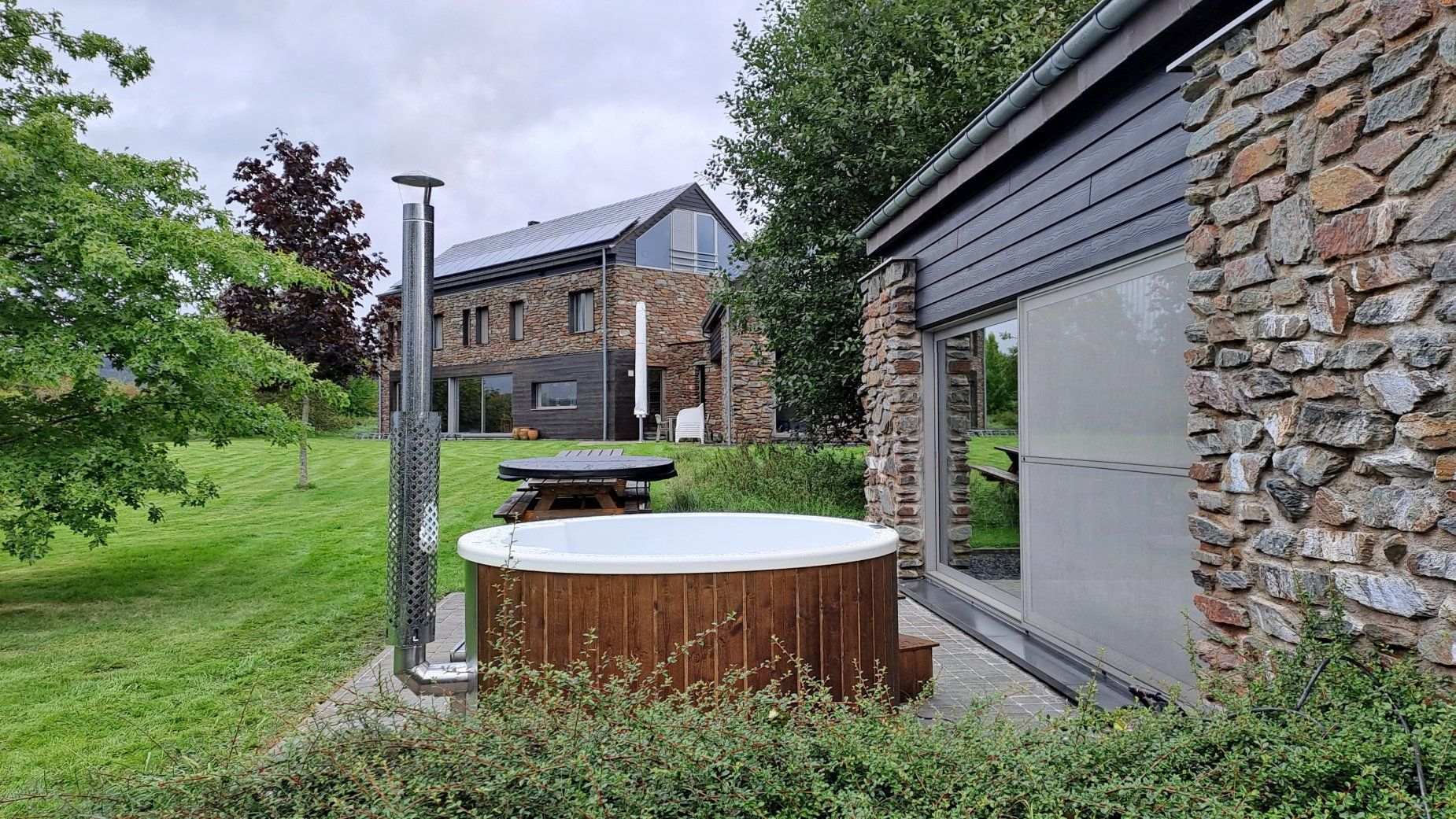 genieten in de hottub