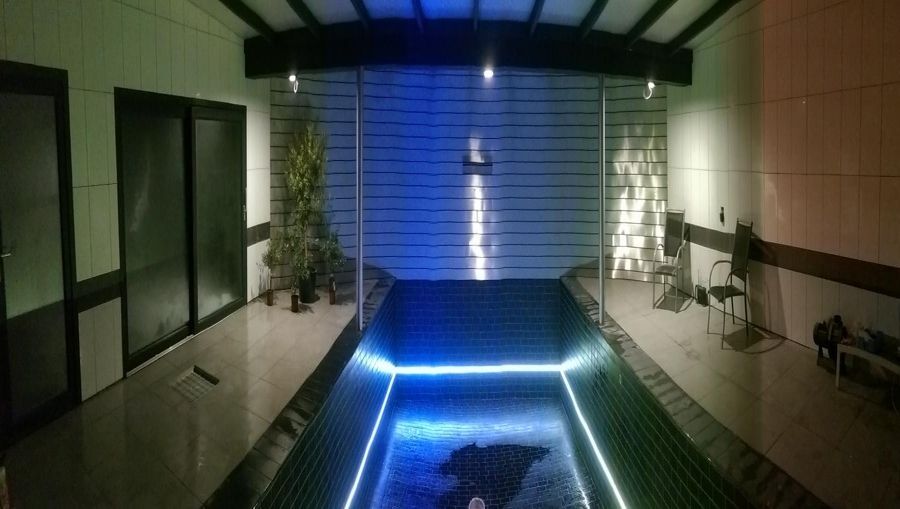 luxe villas met binnen en buitenzwemad, sauna, jacuzzi, wellness en fitness in de ardennen