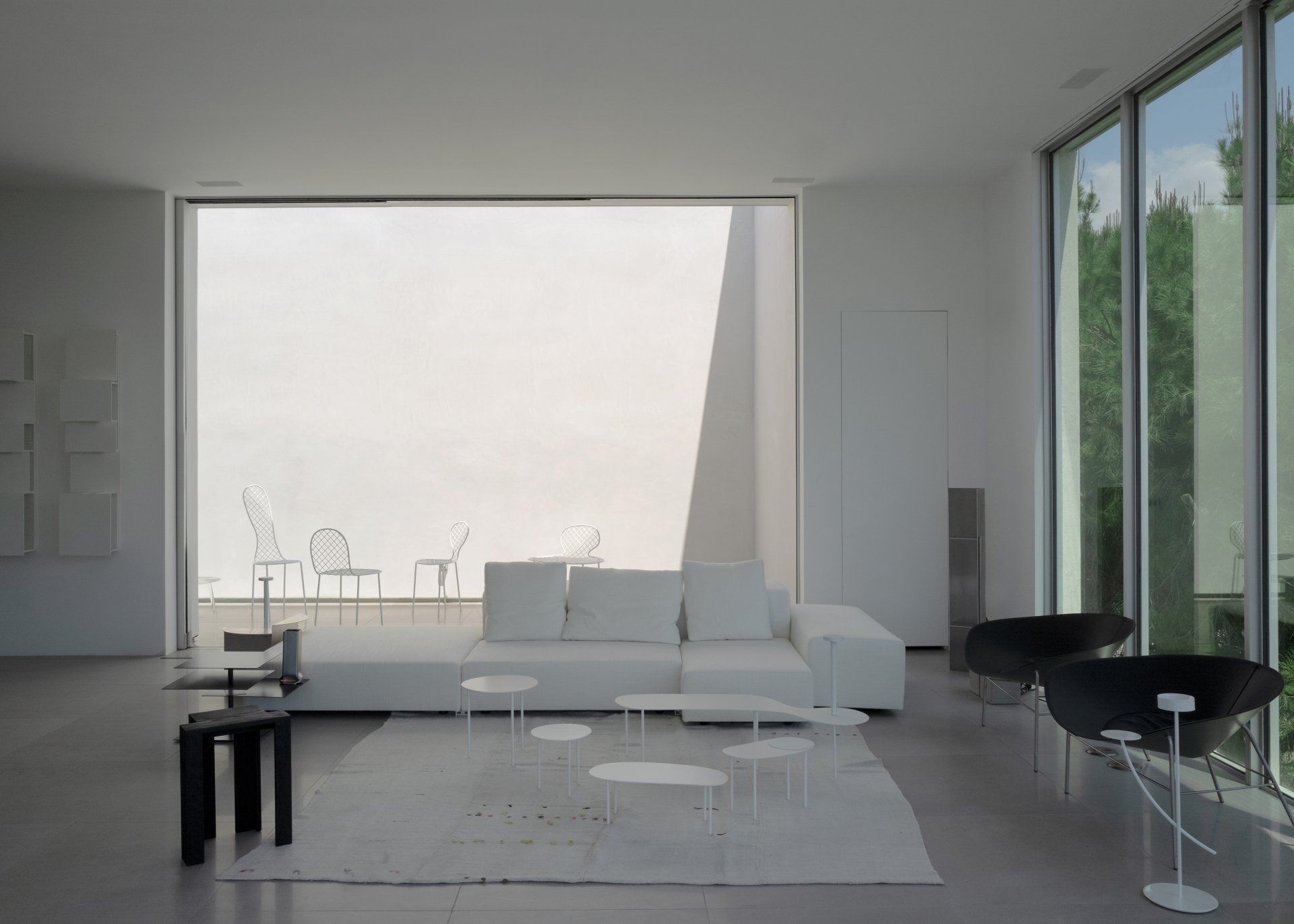 Asteras Luxurious Living Room Photo