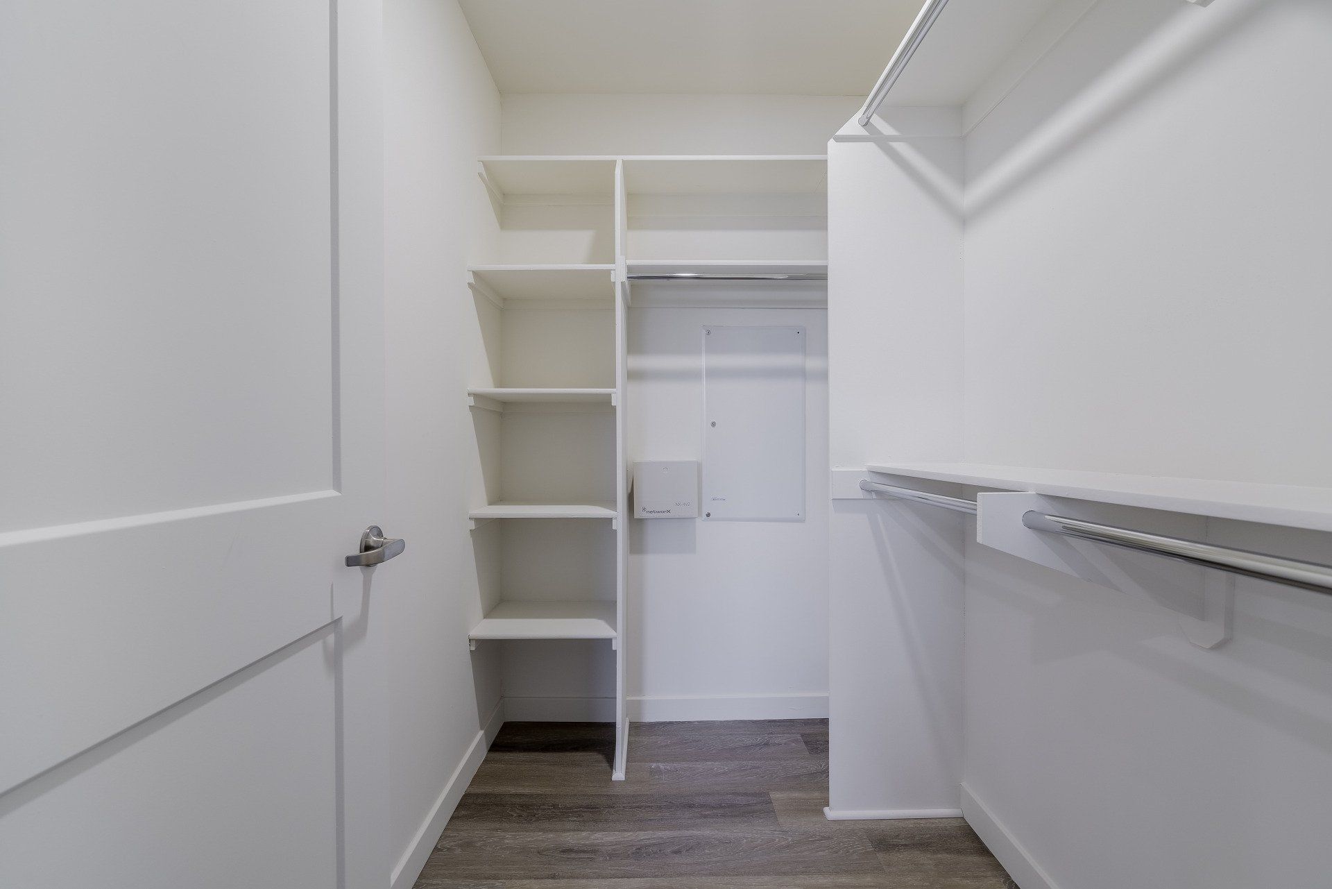 The Radford Walk-in closet Photo