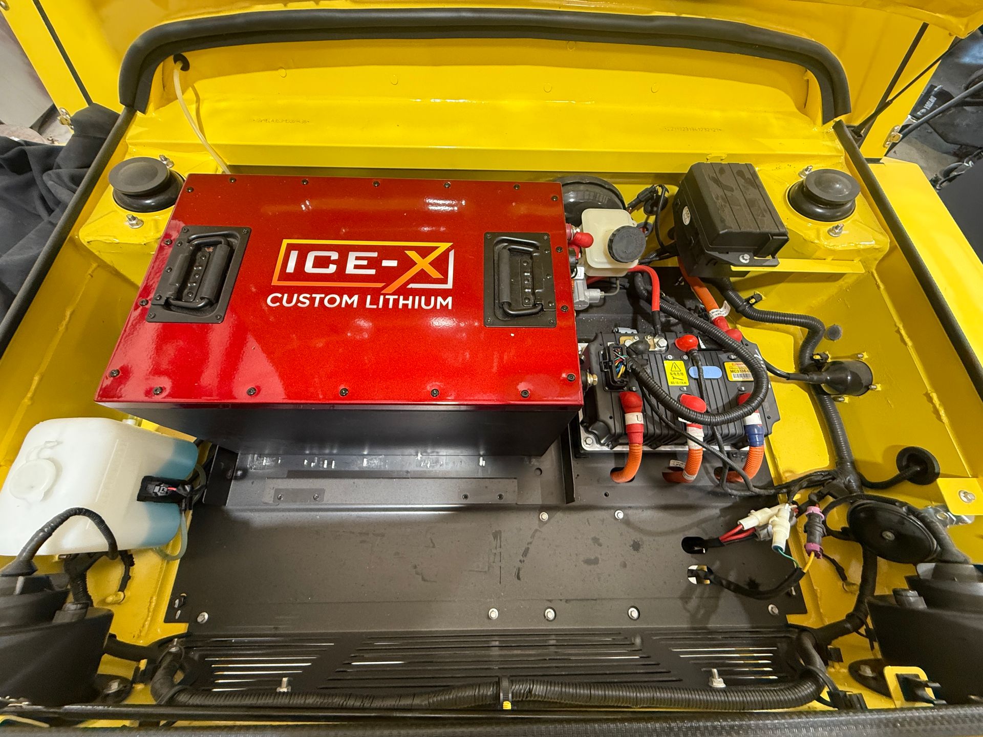 2021 Yellow/Black only 266 Miles