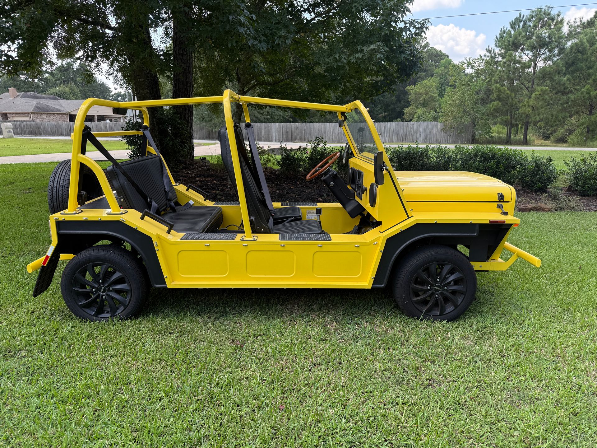 8V  UL2イエロー 2021 Yellow/Black only 266 Miles