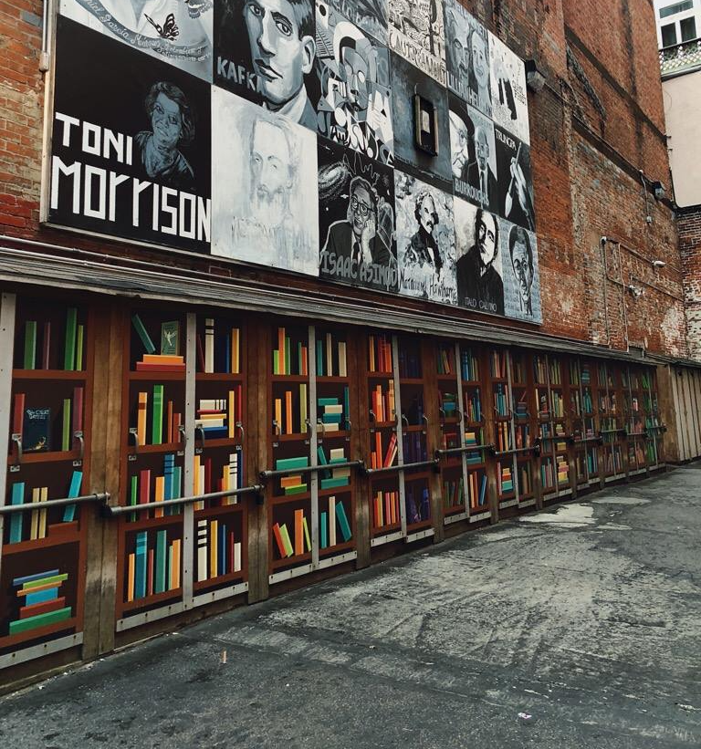 Boston outdoor library