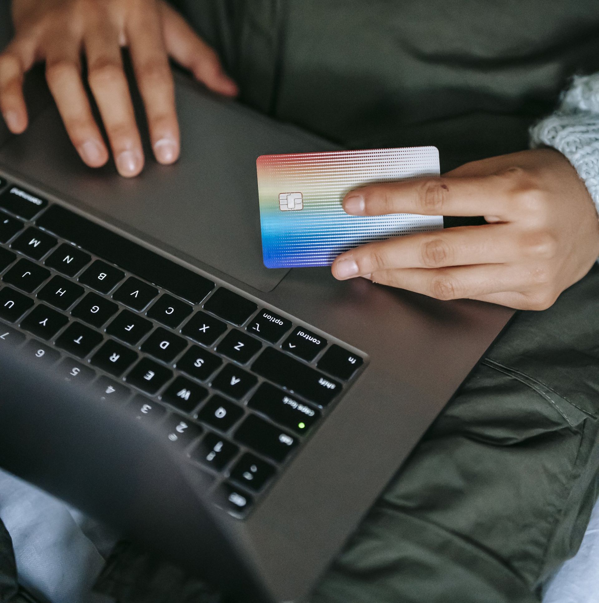 customer making an online purchase