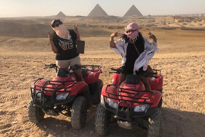Cairo Day Tours,Giza Pyramids Tour,Cairo Sightseeing,Book Cairo day trips,Private Cairo tour guide