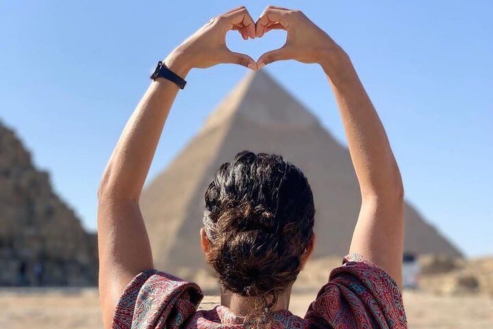 Cairo Day Tours,Giza Pyramids Tour,Cairo Sightseeing,Book Cairo day trips,Private Cairo tour guide