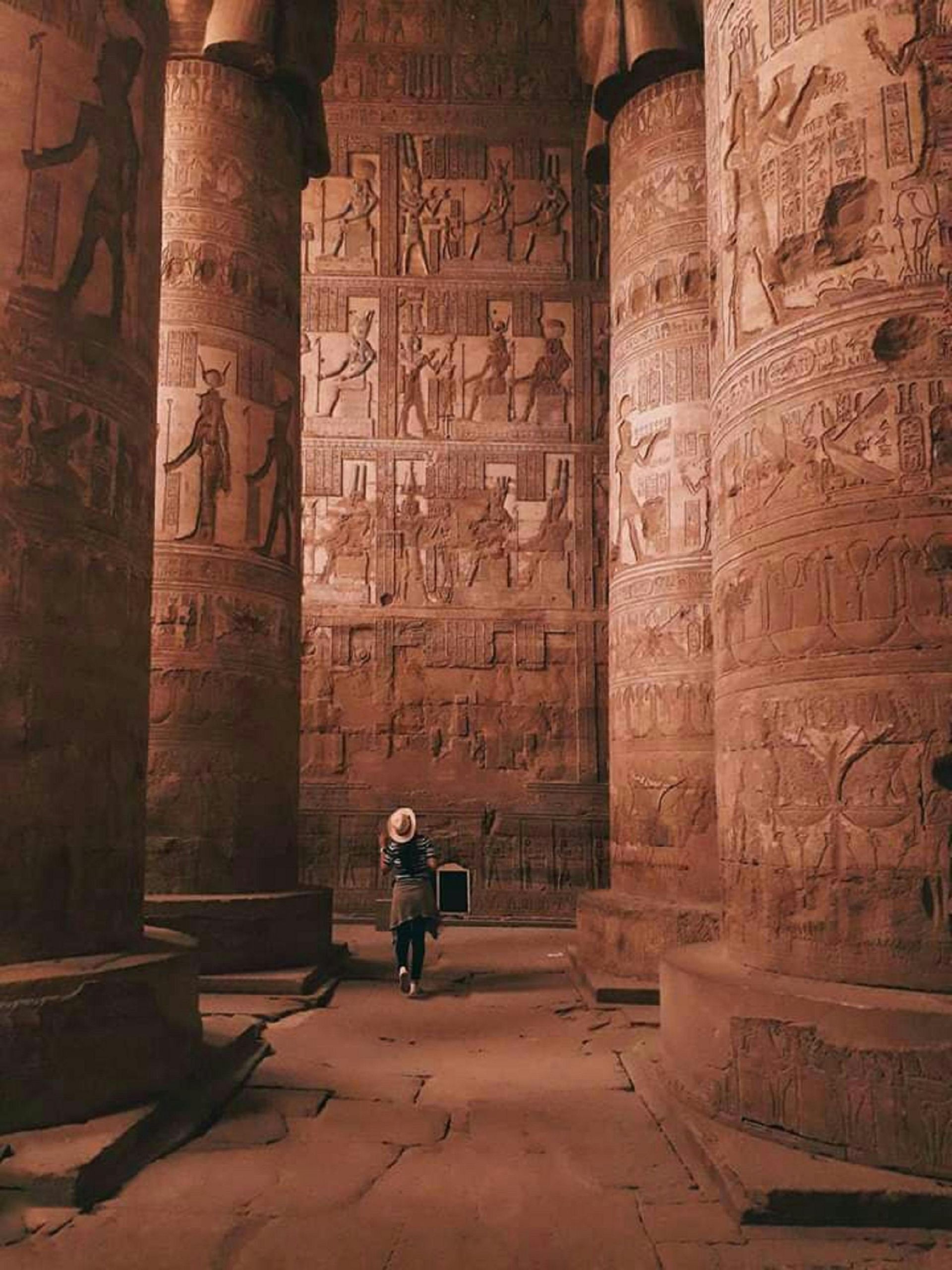 Cairo Day Tours,Giza Pyramids Tour,Cairo Sightseeing,Book Cairo day trips,Private Cairo tour guide