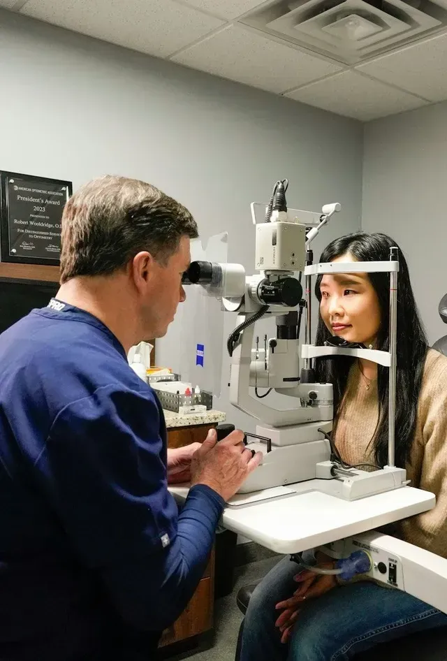 Appointment with client | Eye Foundation of Utah